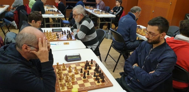 Loic (à droite) Open FIDE de Brest - le bilan 3